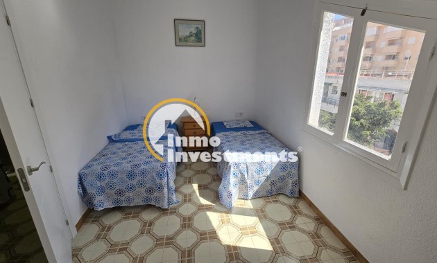 Resale - Apartment - Torrevieja - Beach