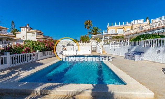 Resale - Villa - Playa Flamenca - Beachside