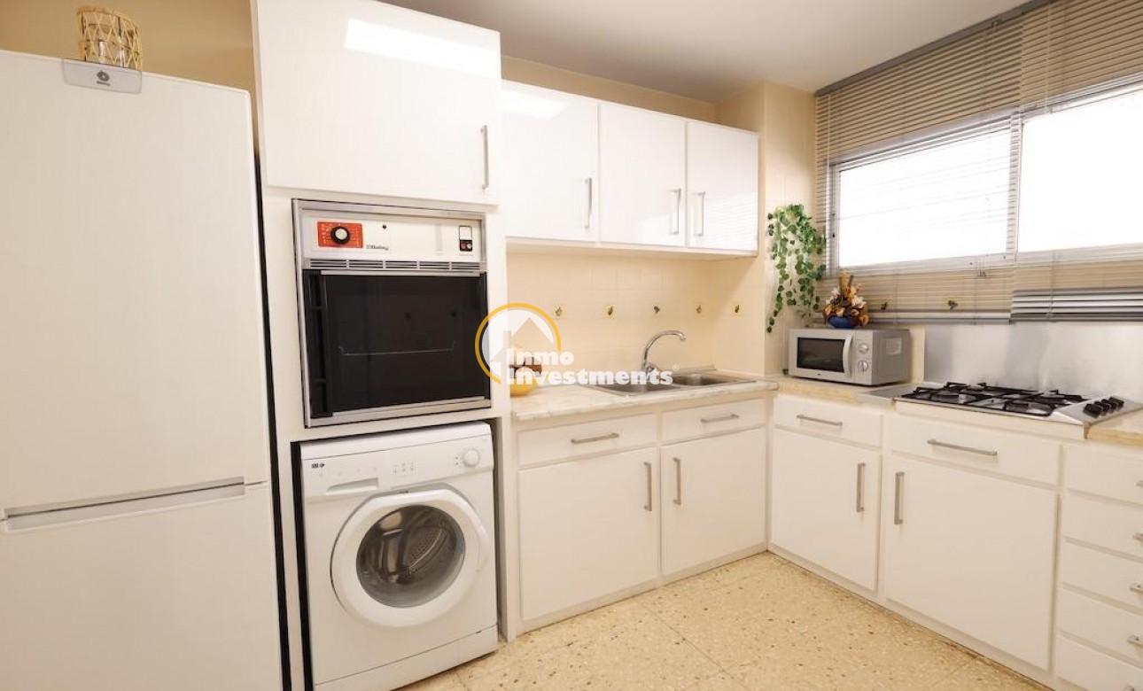 Resale - Apartment - Alicante - Barrio Obrero