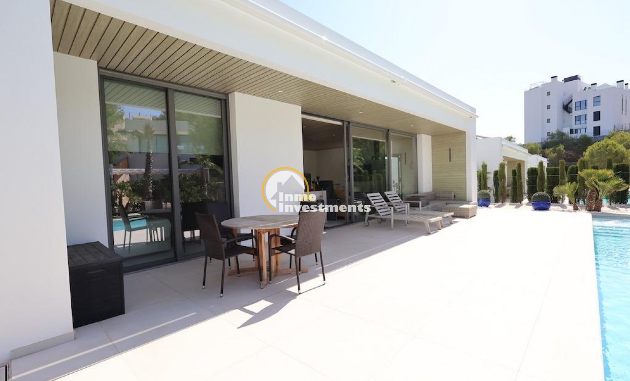 Resale - Villa - Orihuela Costa - Las Colinas