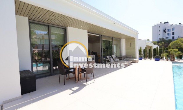 Resale - Villa - Orihuela Costa - Las Colinas