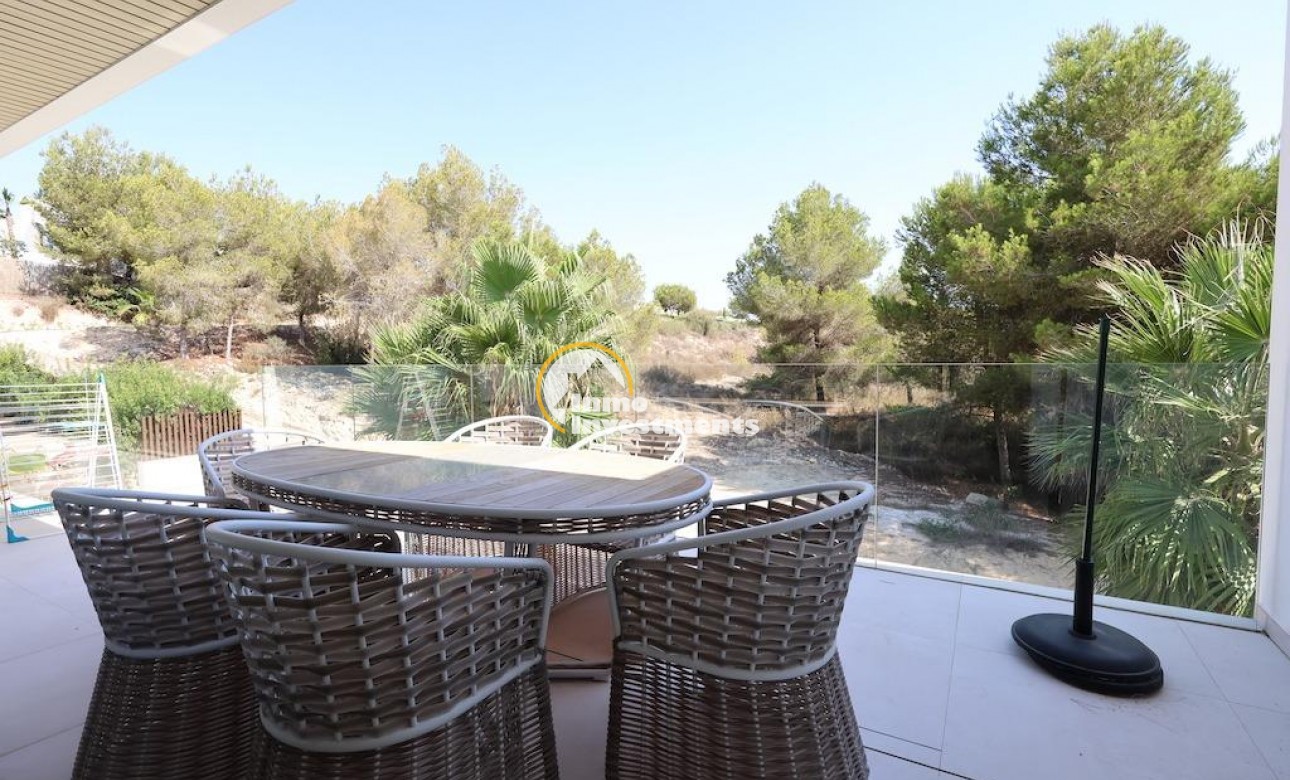 Resale - Villa - Orihuela Costa - Las Colinas