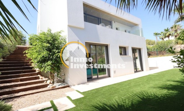 Resale - Villa - Orihuela Costa - Las Colinas