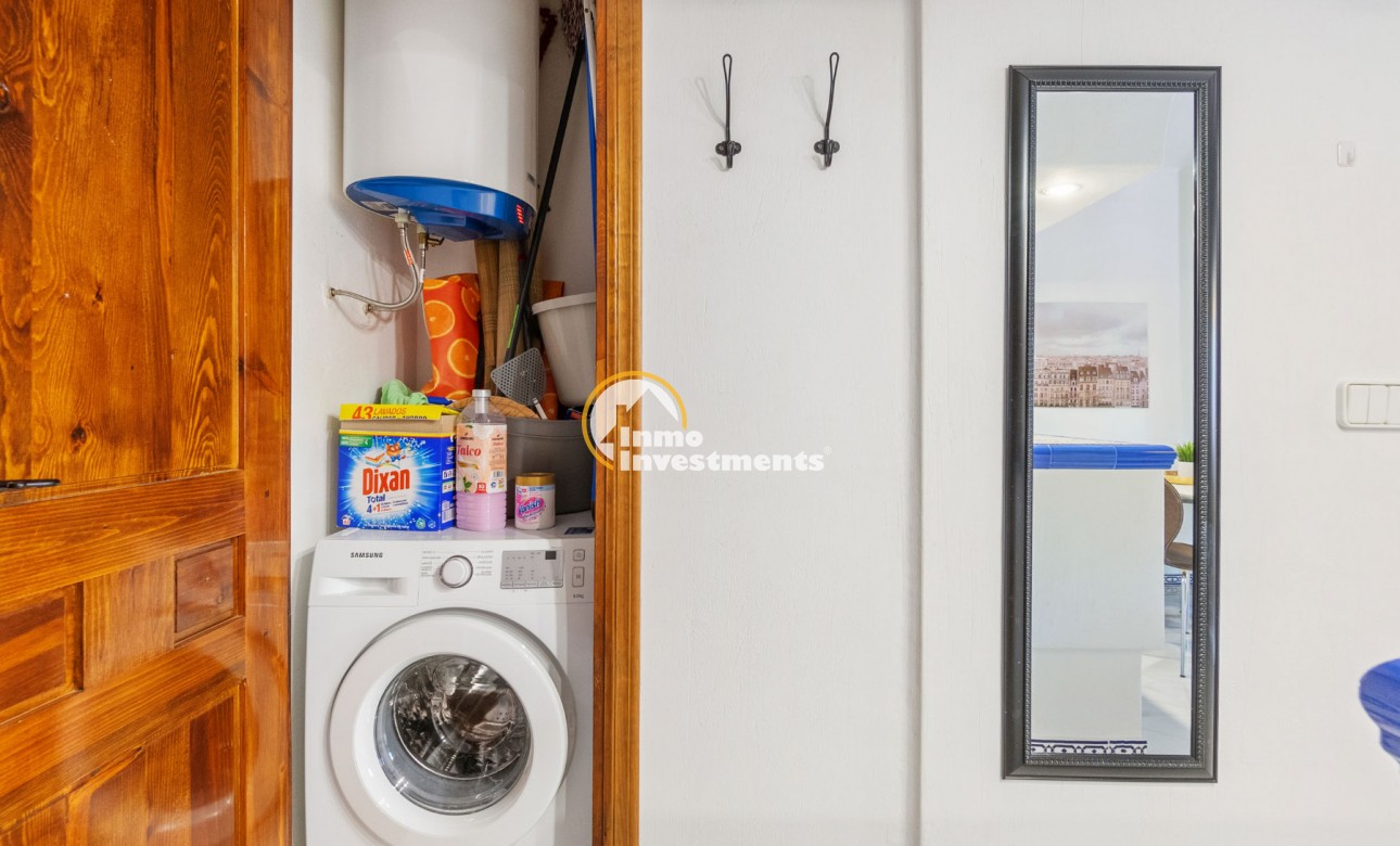 Resale - Apartment - Torrevieja - Beach