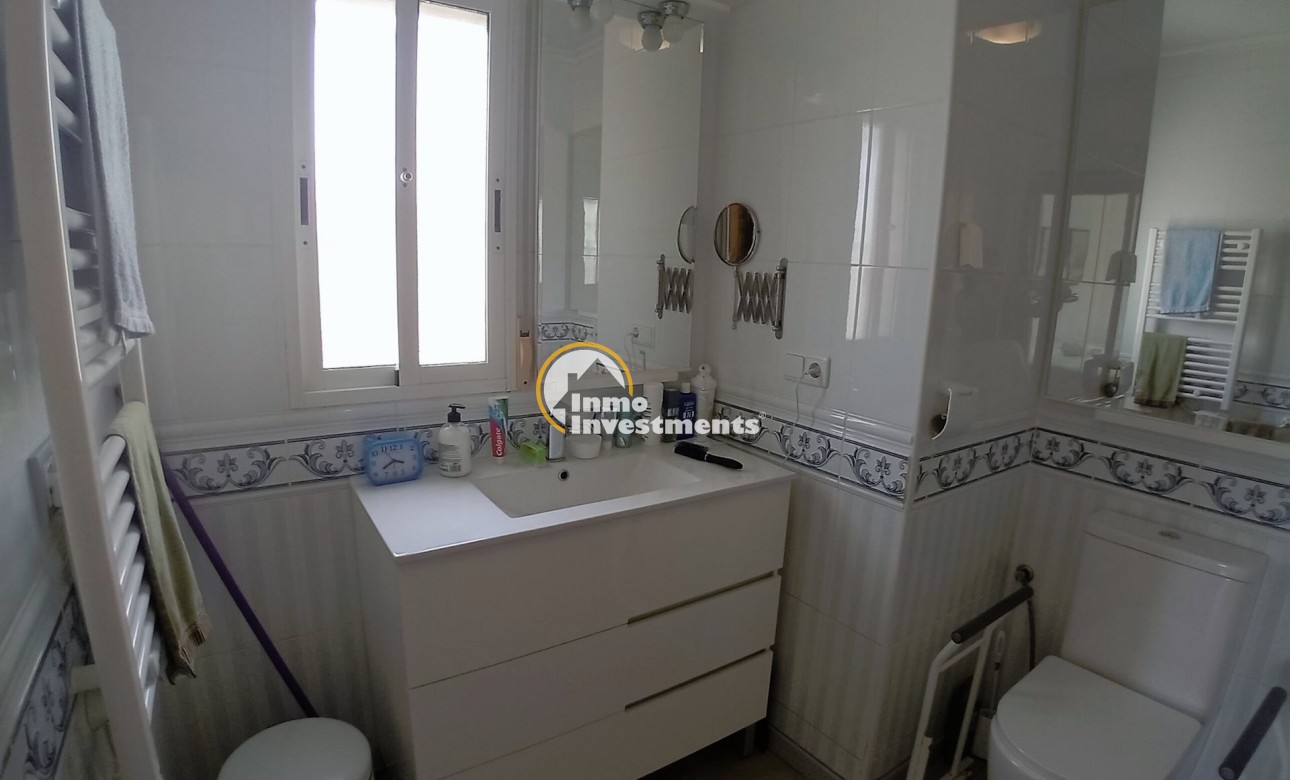 Resale - Villa - Catral