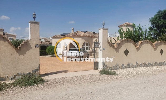 Resale - Villa - Catral