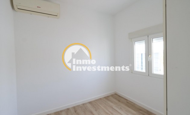 Resale - Villa - Torrevieja - San Luis