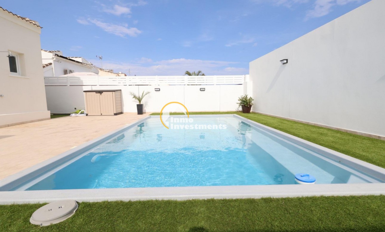 Bestaande bouw - Villa - Torrevieja - San Luis