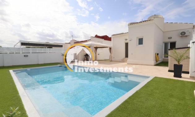 Bestaande bouw - Villa - Torrevieja - San Luis