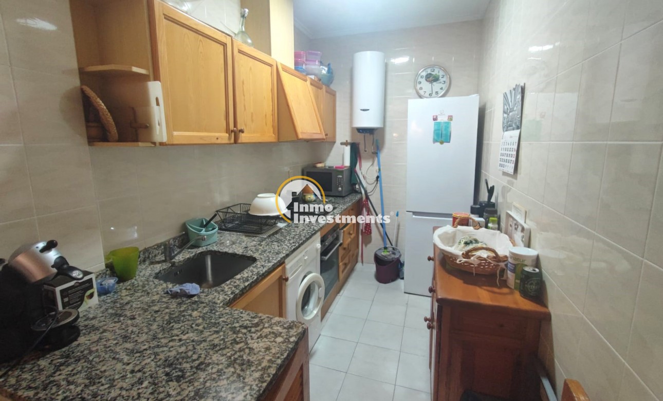 Resale - Apartment - Torrevieja - Acequion