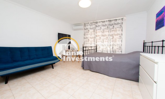 Gebrauchtimmobilien - Studio - Torrevieja - Torrevieja Zentrum