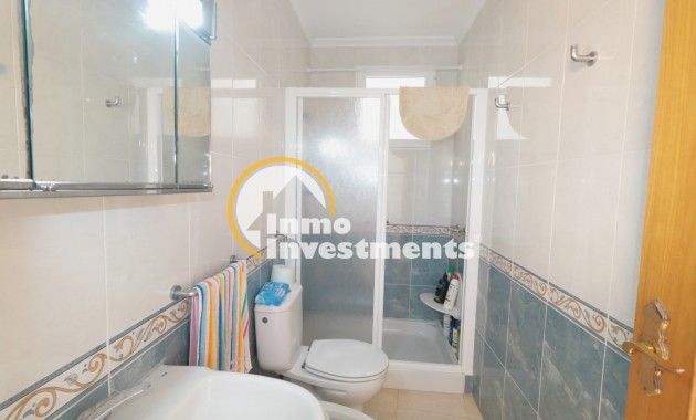 Resale - Apartment - Torrevieja - Beach