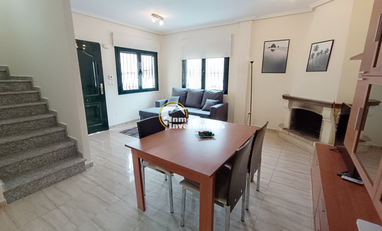 Resale - Semi detached villa - Ciudad Quesada - Doña Pepa