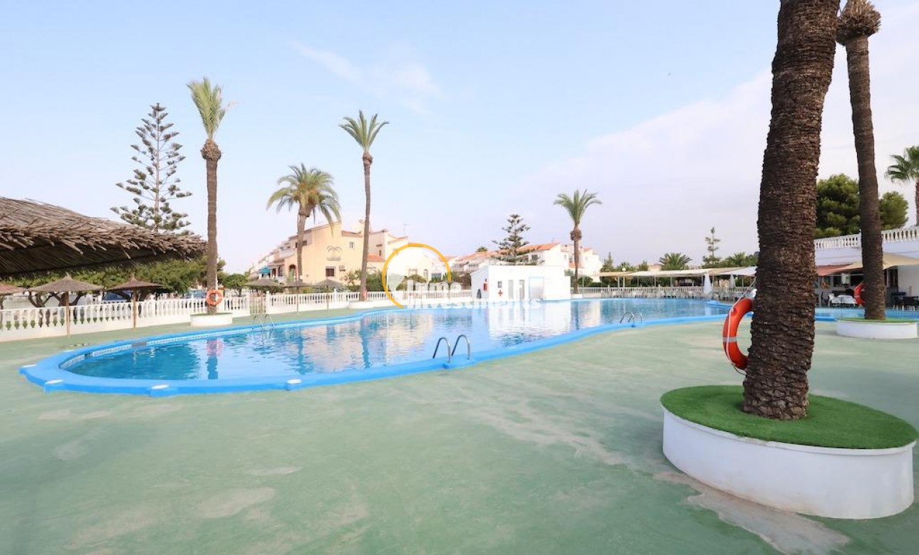 Revente privée - Villa mitoyenne - Torrevieja - Torretas