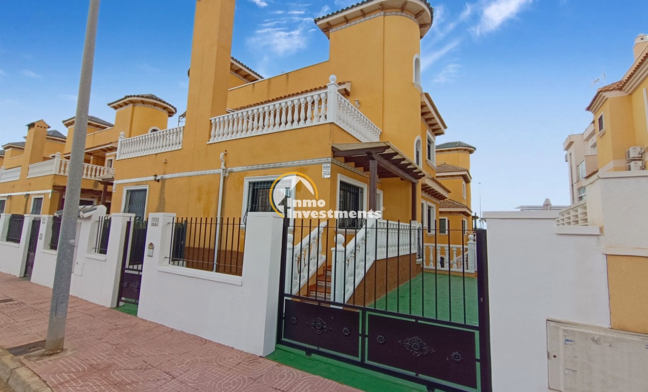 Resale - Semi detached villa - Ciudad Quesada - Doña Pepa