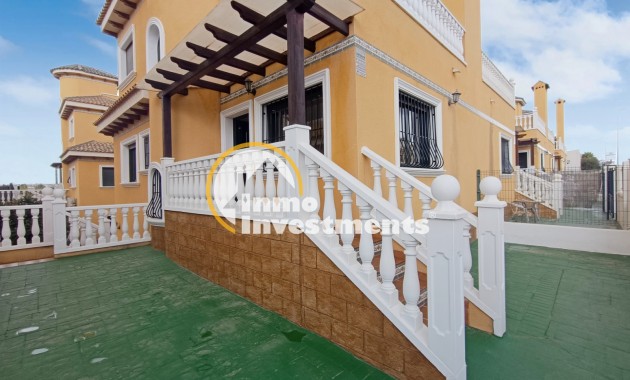 Resale - Semi detached villa - Ciudad Quesada - Doña Pepa