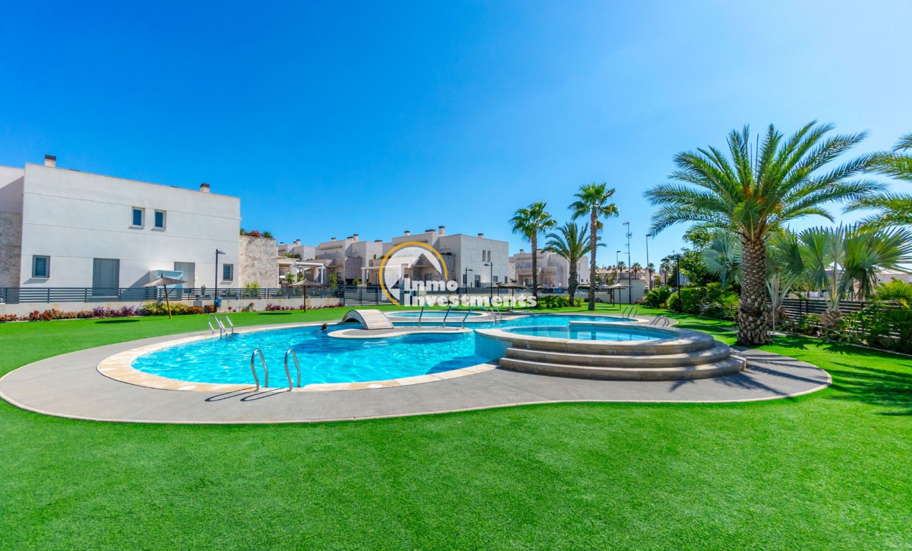 Reventa - Bungalow - Torrevieja - Aguas Nuevas