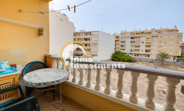 Resale - Apartment - Torrevieja - Playa de Los Locos-Curva del Palangre