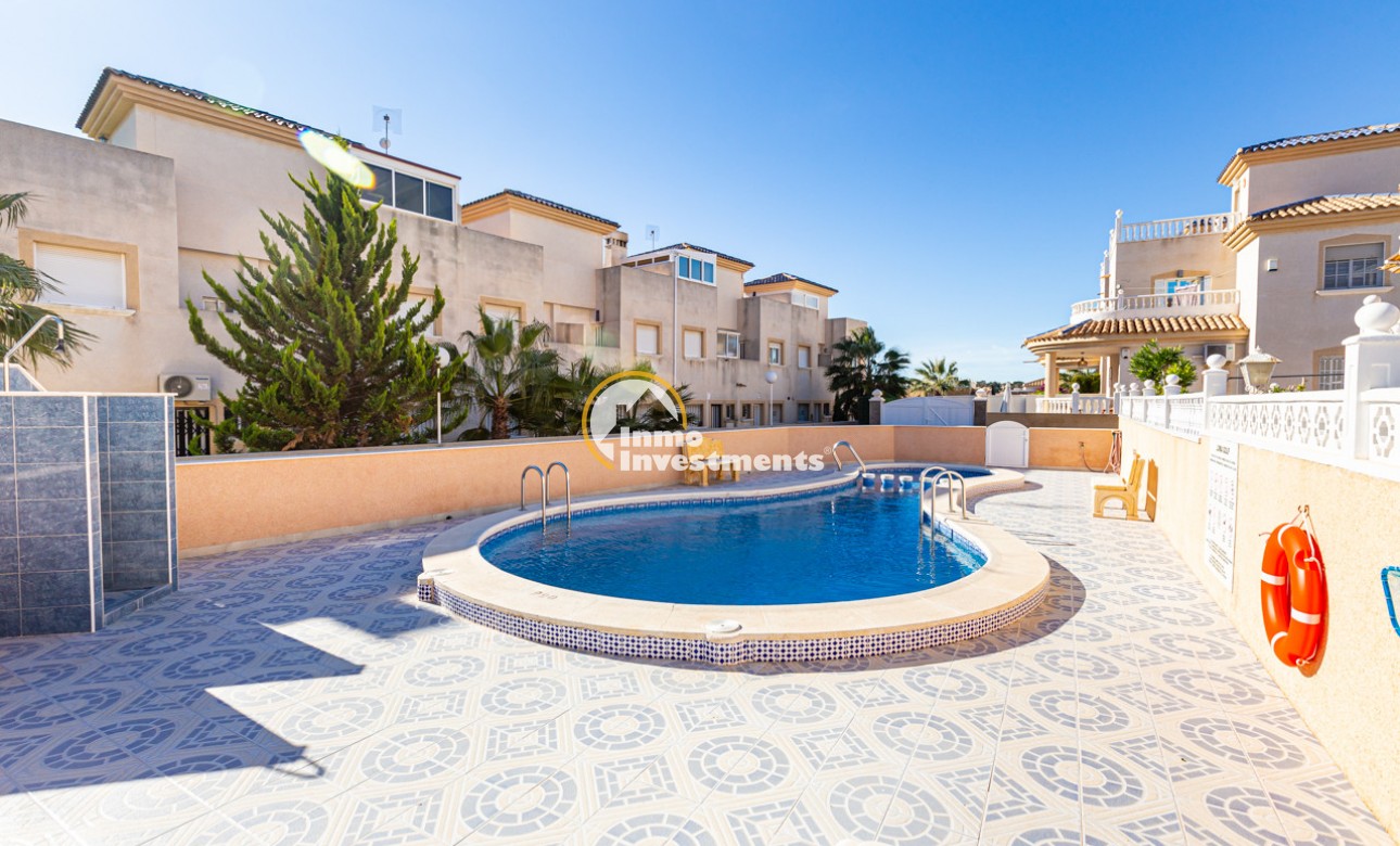 Gebrauchtimmobilien - Villa - Villamartin - Loma Golf