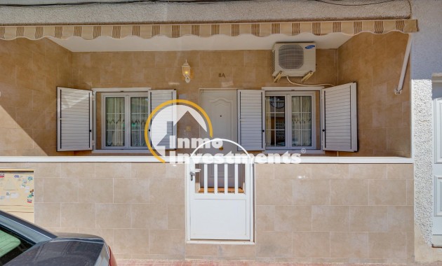 Bestaande bouw - Bungalow - Torrevieja - Playa de La Acequion