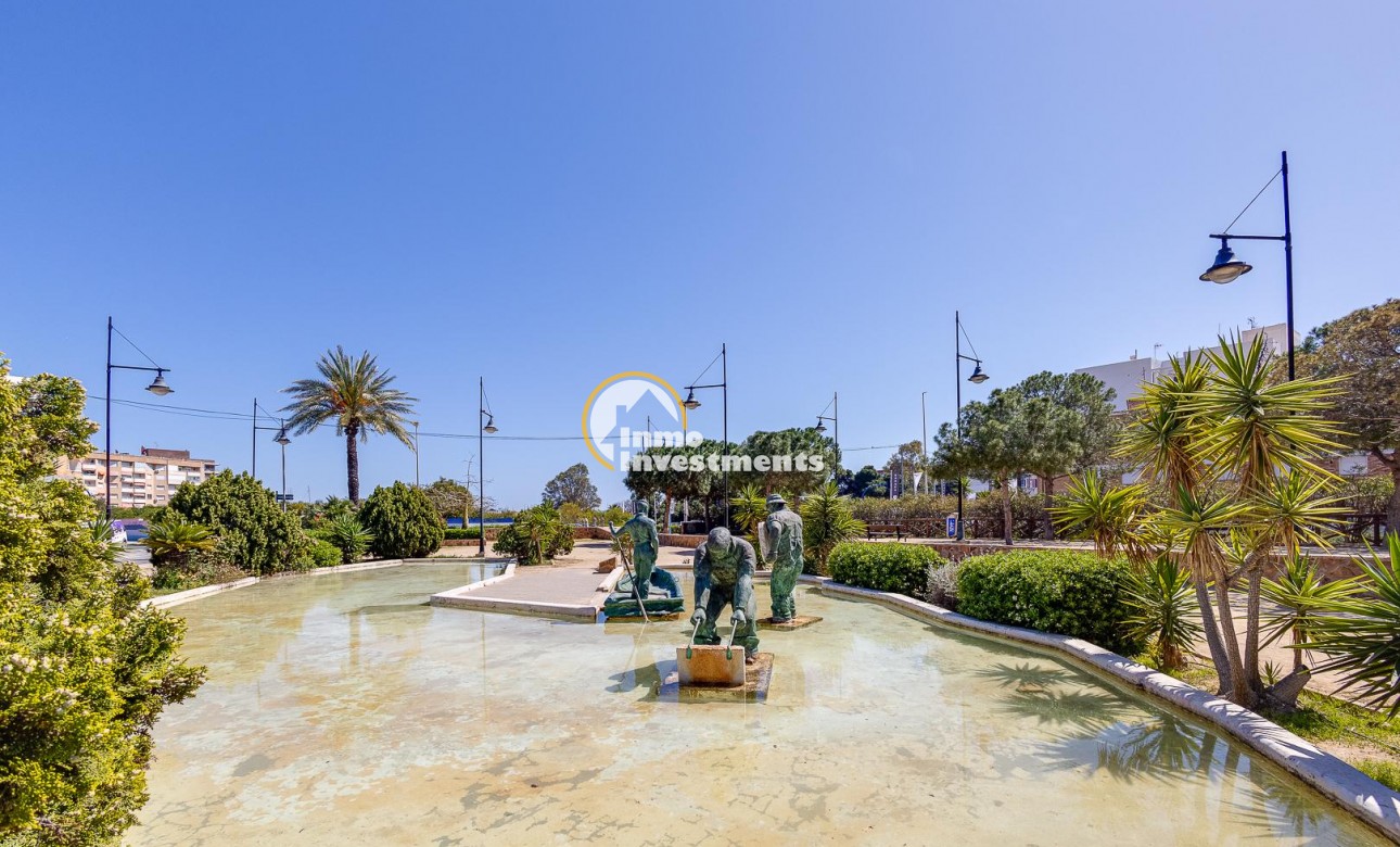 Resale - Bungalow - Torrevieja - Playa de La Acequion