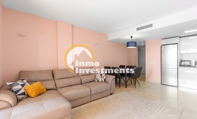 Resale - Apartment - Punta Prima - La Recoleta