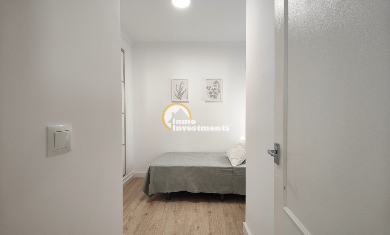 Gebrauchtimmobilien - Apartment - Torrevieja - Felsenküste