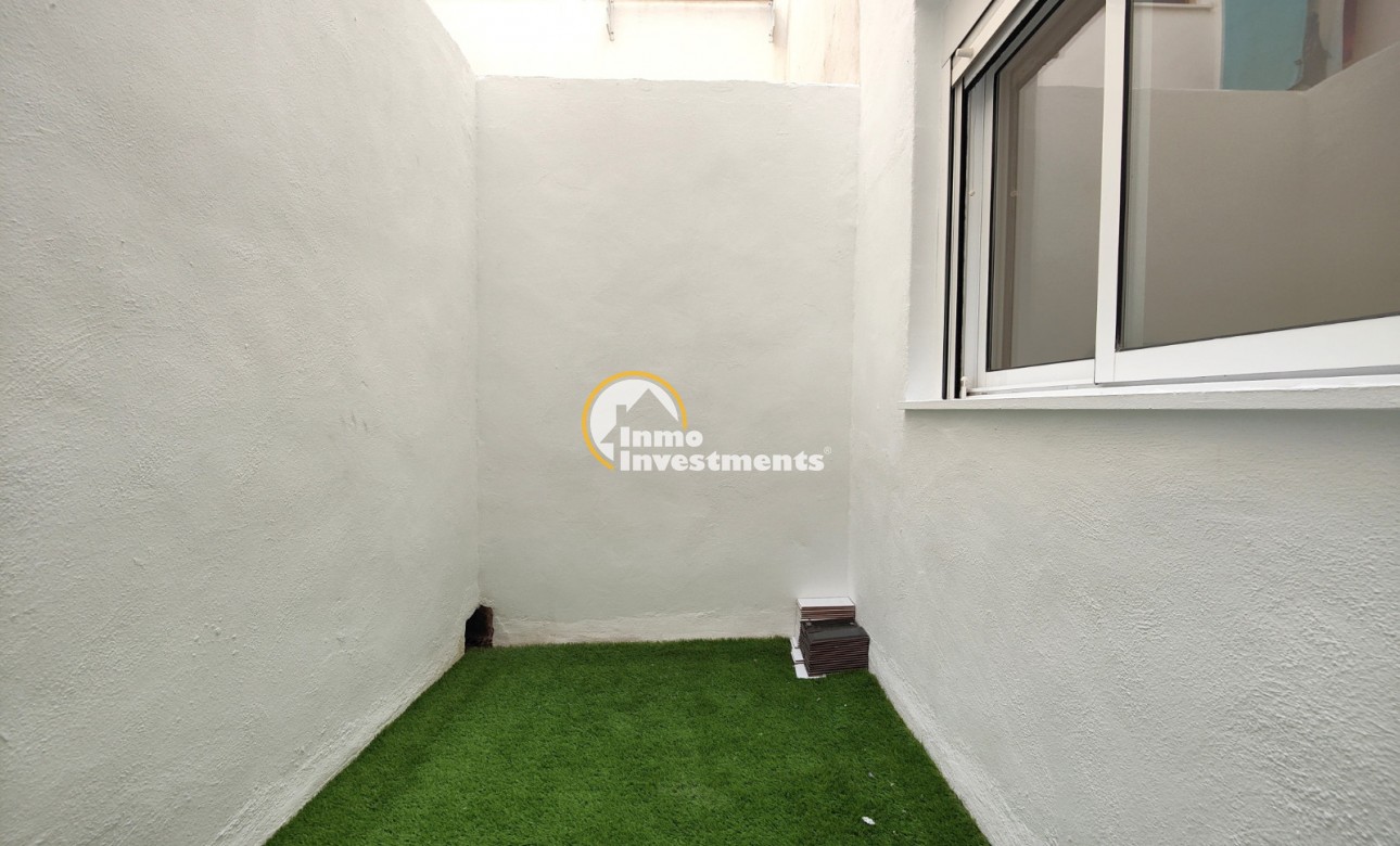 Gebrauchtimmobilien - Apartment - Torrevieja - Felsenküste