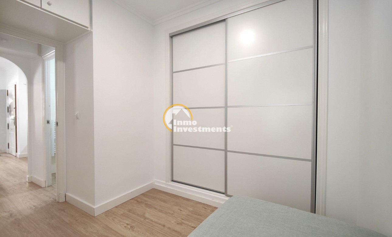 Gebrauchtimmobilien - Apartment - Torrevieja - Felsenküste