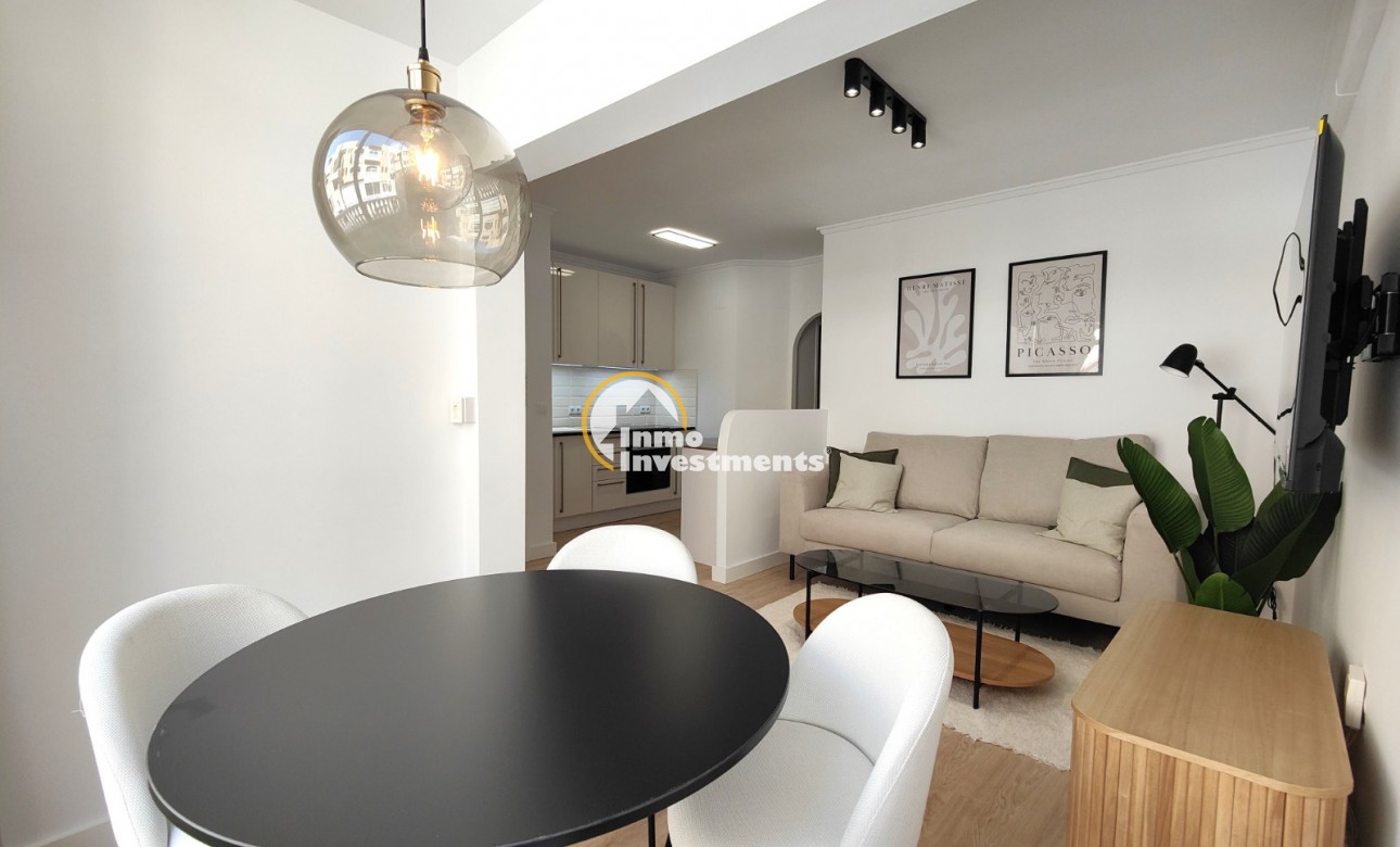 Gebrauchtimmobilien - Apartment - Torrevieja - Felsenküste