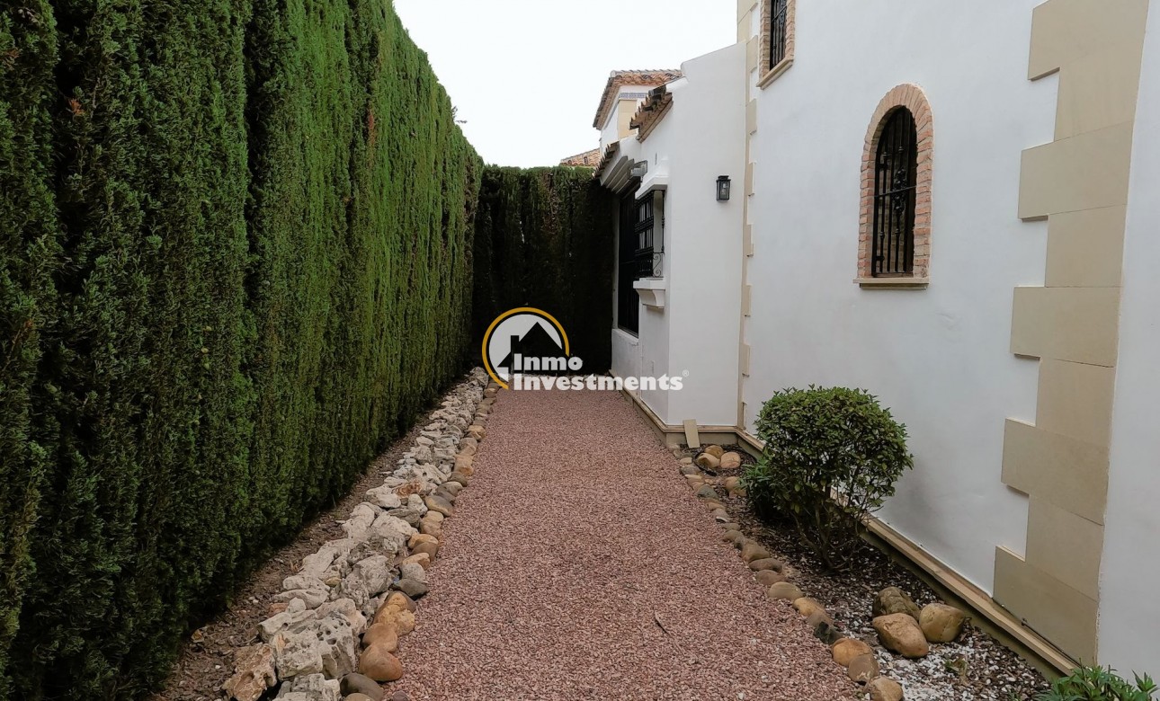 Bestaande bouw - Villa - Algorfa - La Finca