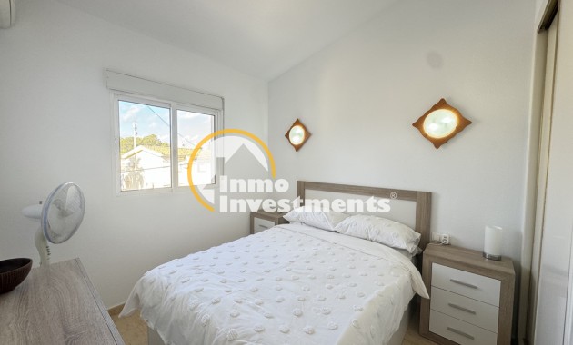 Resale - Apartment - Villamartin - Lomas del Golf