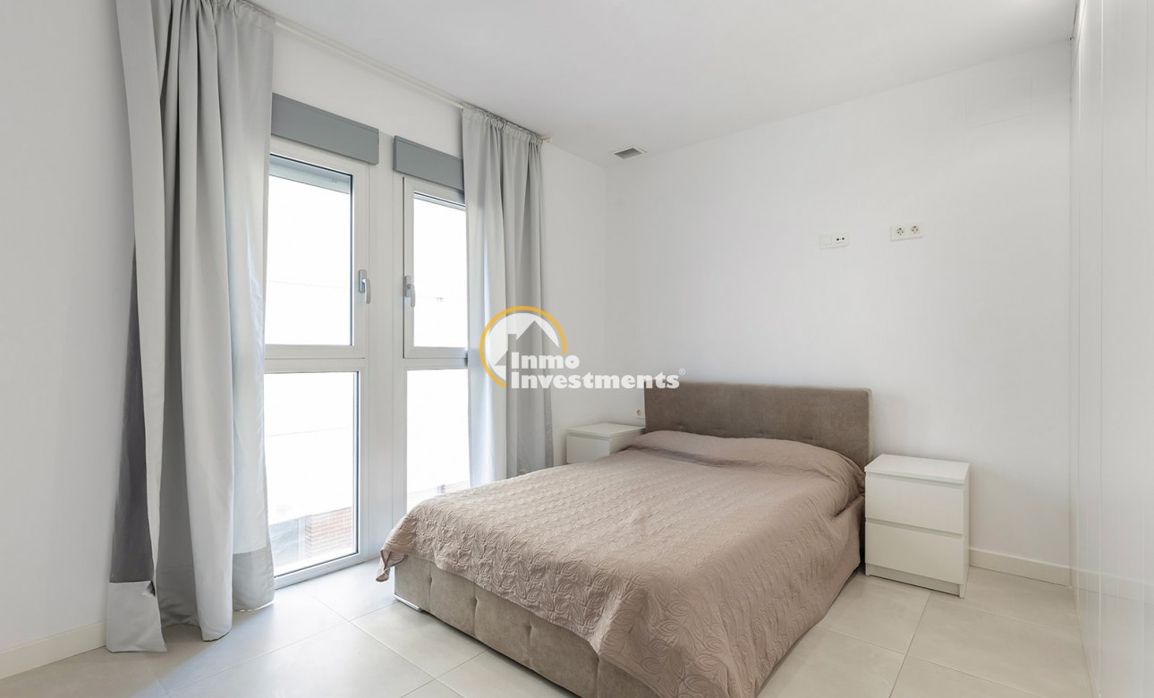 Resale - Apartment - Villamartin - Las Filipinas