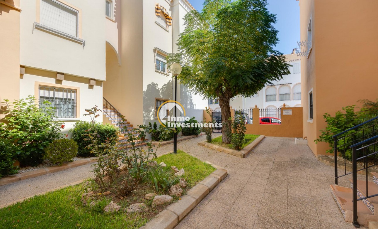 Resale - Bungalow - Torrevieja - Playa de los Naufragos