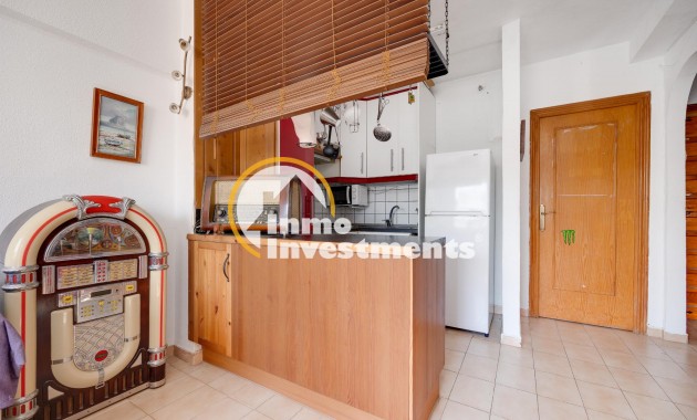 Resale - Apartment - Torrevieja - Playa de los Naufragos