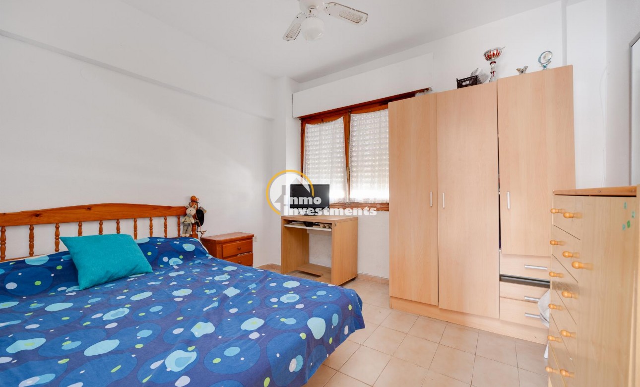 Bestaande bouw - Appartement - Torrevieja - Playa de los Naufragos