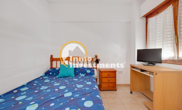 Resale - Apartment - Torrevieja - Playa de los Naufragos