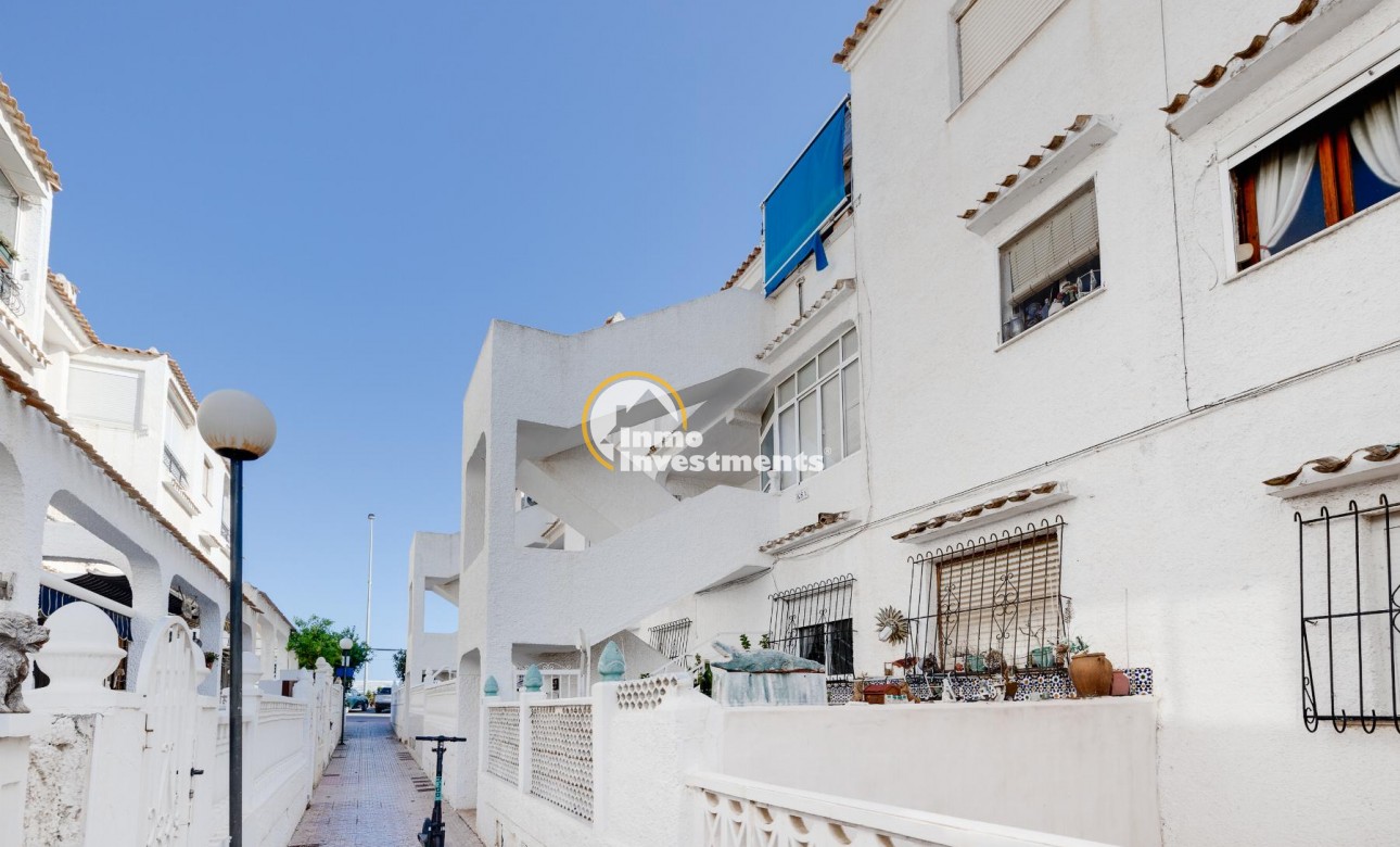 Bestaande bouw - Appartement - Torrevieja - Playa de los Naufragos