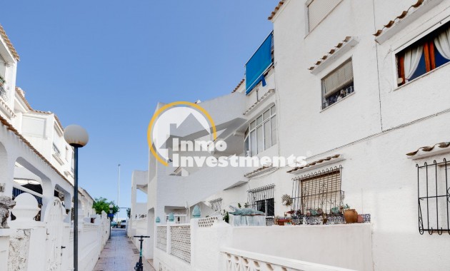 Resale - Apartment - Torrevieja - Playa de los Naufragos