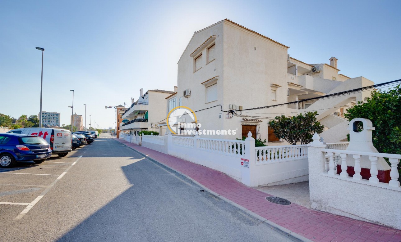 Till salu - Lägenhet - Torrevieja - Playa de los Naufragos