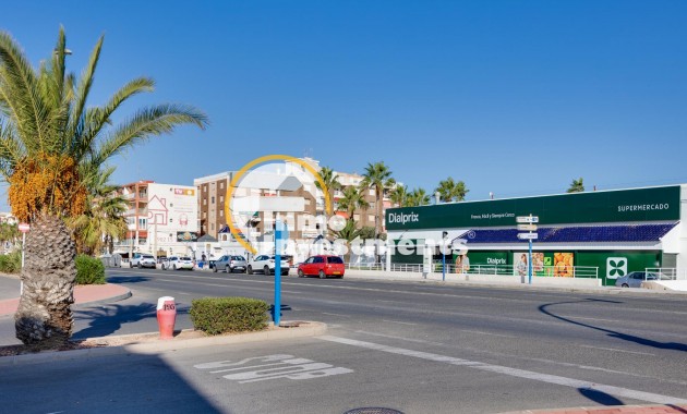 Resale - Apartment - Torrevieja - Playa de los Naufragos