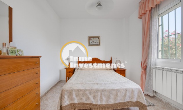 Resale - Apartment - Orihuela Costa - Los Altos