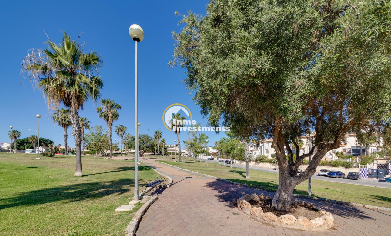 Resale - Apartment - Orihuela Costa - Los Altos