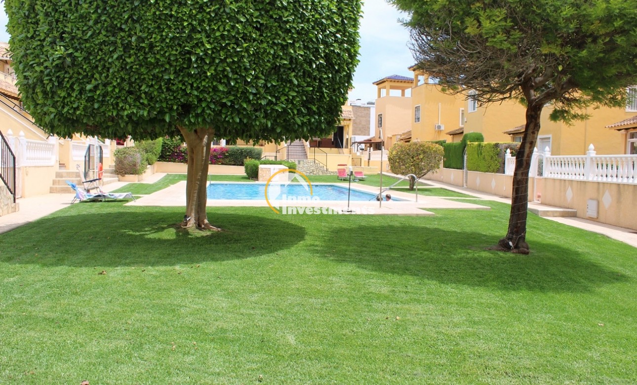 Resale - Apartment - Villamartin - Lomas del Golf