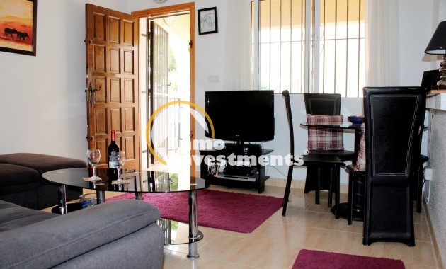 Resale - Apartment - Villamartin - Lomas del Golf