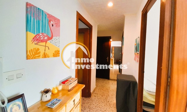 Resale - Apartment - Guardamar del Segura - CENTRO