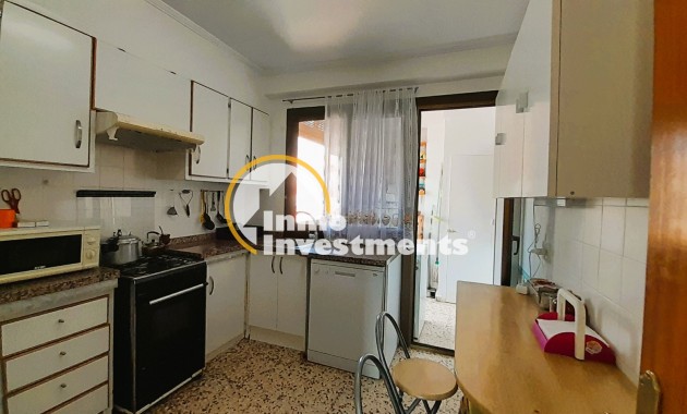 Resale - Apartment - Guardamar del Segura - CENTRO