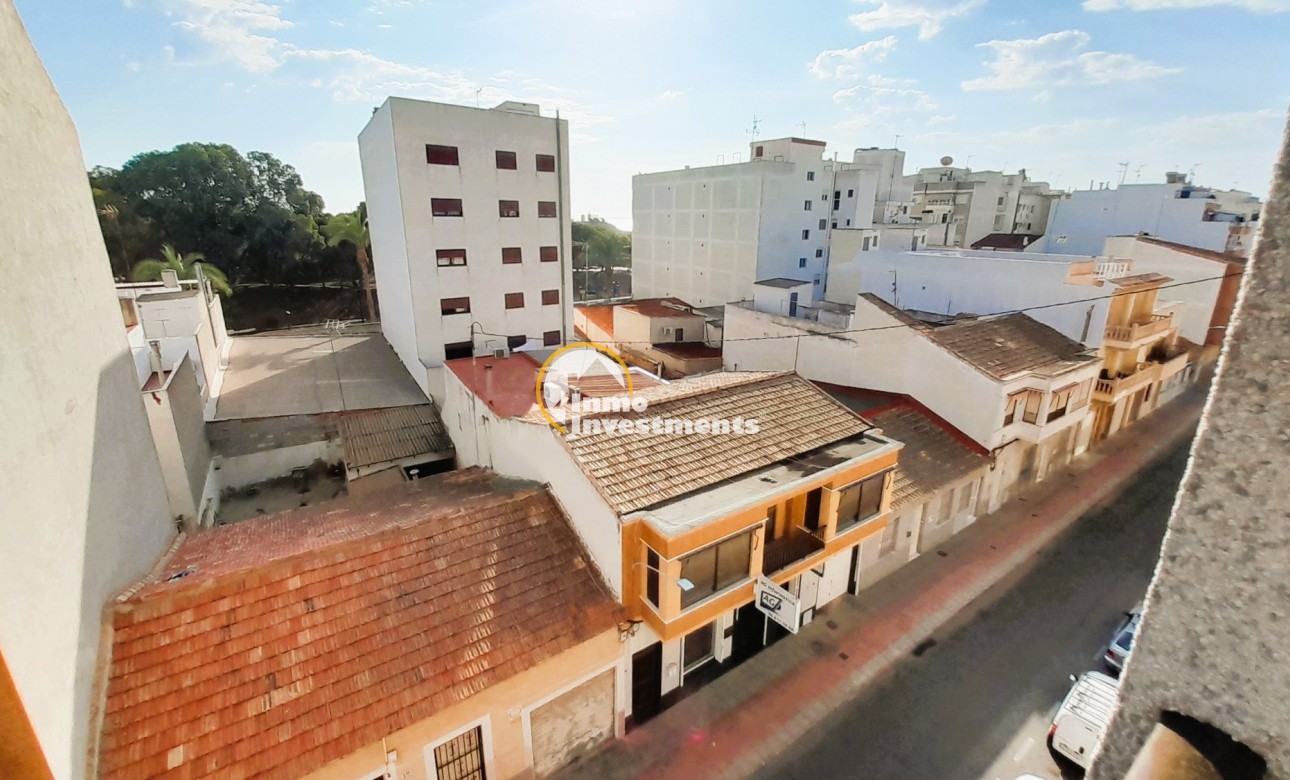 Resale - Apartment - Guardamar del Segura - CENTRO