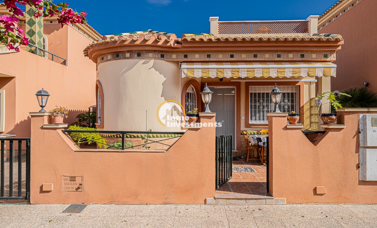 Bestaande bouw - Villa - Playa Flamenca