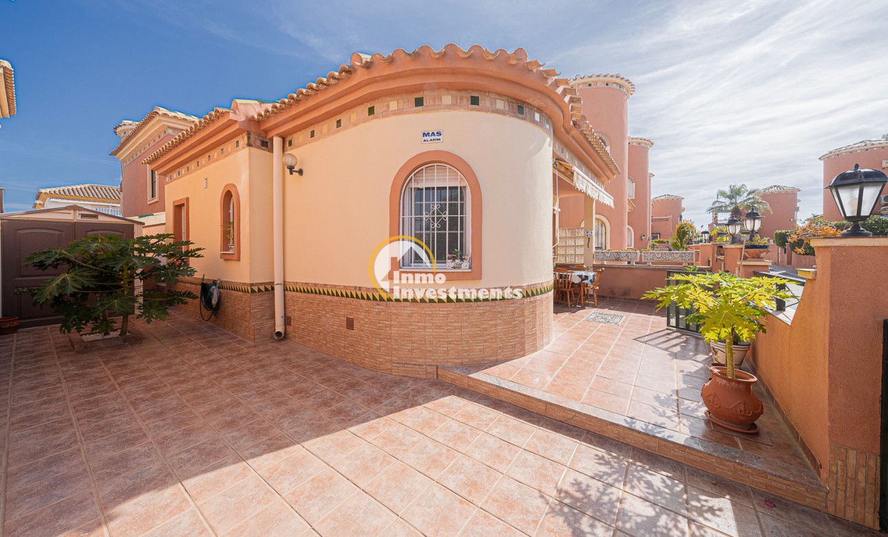 Bestaande bouw - Villa - Playa Flamenca